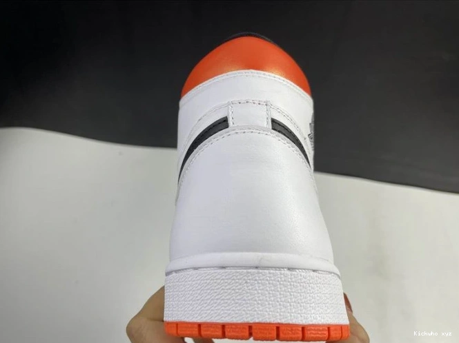 Retro 555088-180 1 High Electro Air Jordan Orange 0815